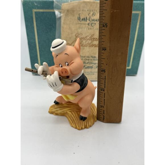 WDCC Fifer Pig “I Toot My Flute” Three Little Pigs Disney COA Box 5.25” Tall - Picture 7 of 9